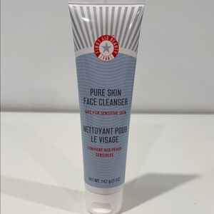 First Aid Beauty Pure Skin Face Cleanser - sealed